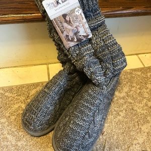 Muk luk slipper boots
